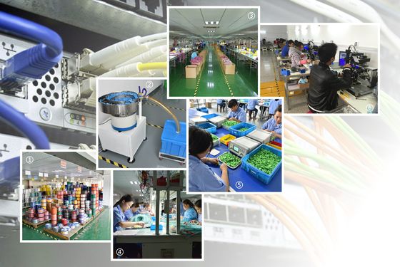 Single Mode Simplex Fiber Optic Adapter with Flange and Low Insertion Loss 0.2dB