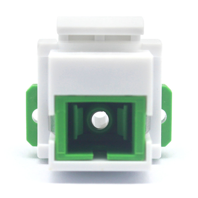Adaptateur clé simple APC SC avec épreuve de charge de la bride ≥ 70 N Température de stockage de 40°C à 85°C