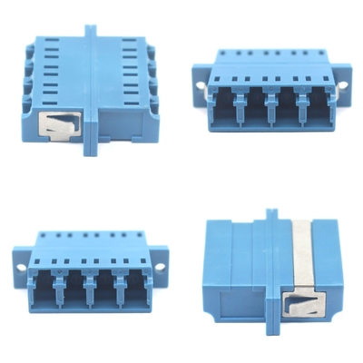 Adaptateur optique quadruplex FTTH LC UPC avec durabilité de la bride 0,2 dB 500 cycle passé