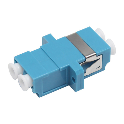 Connecteur de câble à fibre FTTX à une pièce avec système CATV à bride