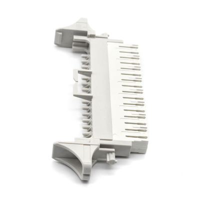 Déconnexion thermoplastique Stg 2000 Pouyet type Euro Rj45 Cat.5 avec prise 8 paires