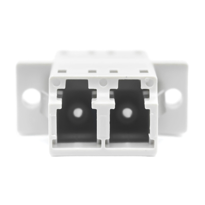 Test de charge ≥ 70 N et perte d'insertion de 0,2 dB Adaptateur duplex en fibre optique LC/PC avec bride