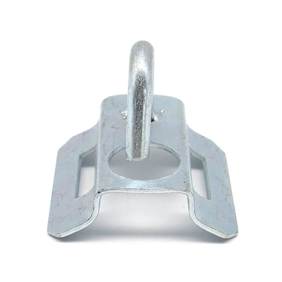 Clampes à tension fixe montées à l'aide d'un crochet de traction en acier galvanisé