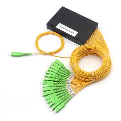 Splitter PLC à fibre optique de type boîte 1,5 mètre avec connecteur SC APC