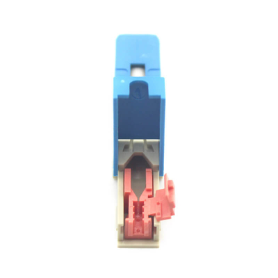 Connecteurs rapides à fibre optique FTTH avec câble à capuche de 2,0 mm x 3,0 mm