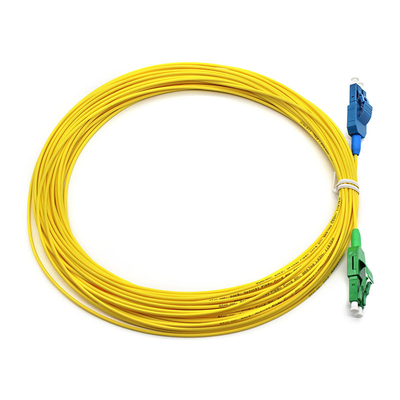 Cordes polyvalentes à fibre optique de LC APC à LC UPC SM Uniboot G652D pour la transmission de données à grande vitesse