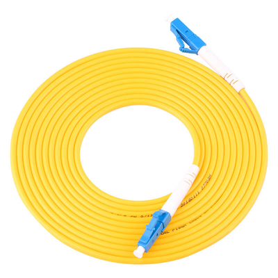 G657A2 Cable de câble de patch en fibre optique simplex de LC à LC avec jaquette en PVC jaune de 2,0 mm