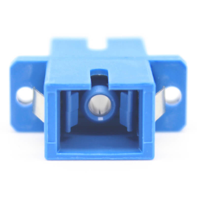 Adaptateur fibre optique SC UPC Simplex avec bride, perte d'insertion 0,2 dB