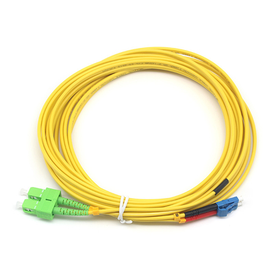 SC APC à LC UPC SM Double câble à fibre optique pour les solutions réseau haute performance