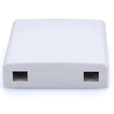 Prise murale de terminaison fibre optique 86 x 86 x 25 mm avec 4 cœurs et résistance au feu UL94-0